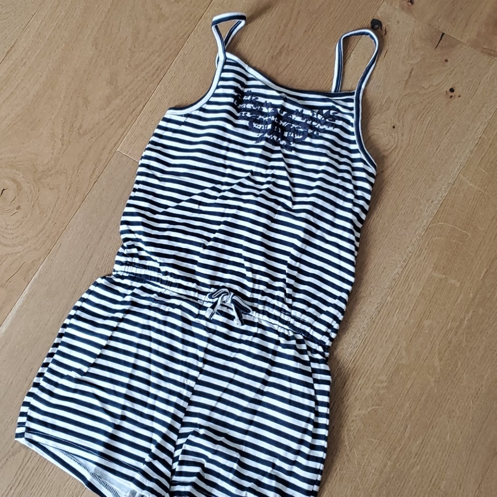 Short romper